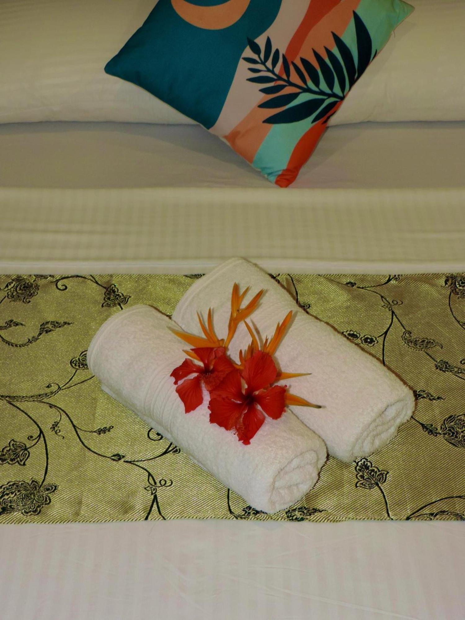 Hotel Chekesh Casa Siquijor Zewnętrze zdjęcie