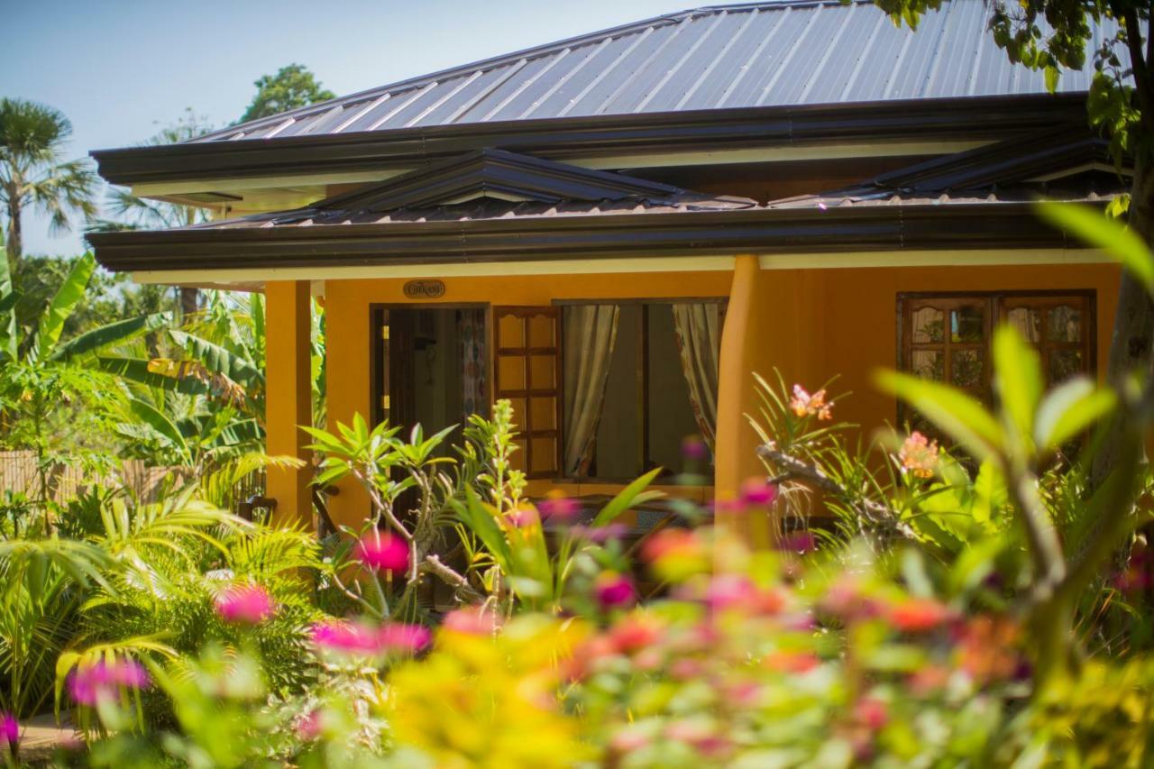 Hotel Chekesh Casa Siquijor Zewnętrze zdjęcie